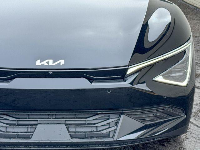 new 2025 Kia EV6 car, priced at $43,014