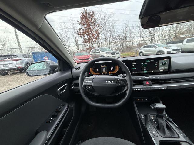 new 2025 Kia K4 car, priced at $23,322