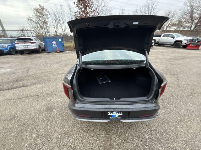 new 2025 Kia K4 car, priced at $23,322