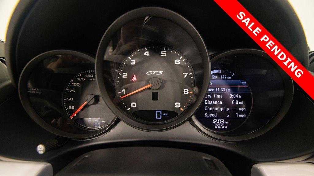 used 2025 Porsche 718 Boxster car, priced at $138,500