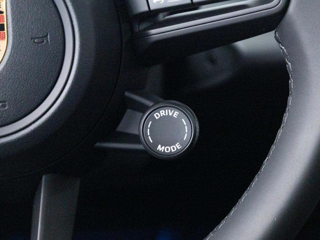 new 2025 Porsche Macan car, priced at $95,535