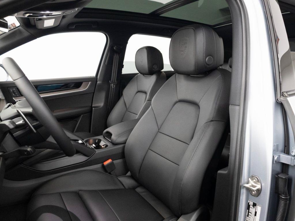 new 2026 Porsche Cayenne car, priced at $118,539