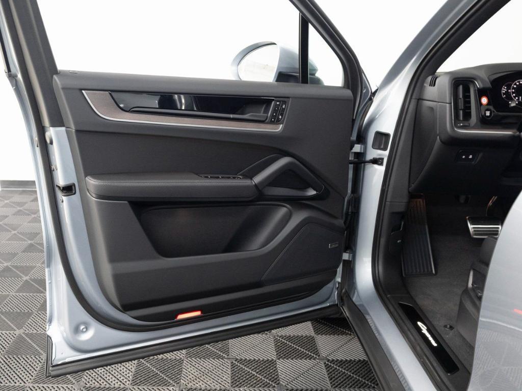 new 2026 Porsche Cayenne car, priced at $118,539
