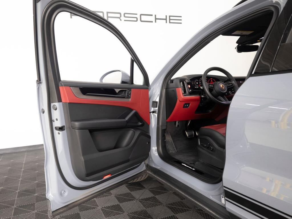 used 2026 Porsche Cayenne car, priced at $115,999