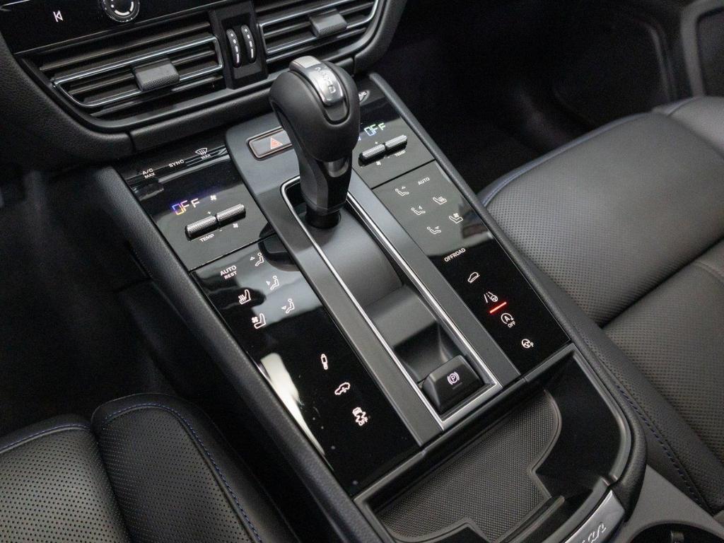 new 2026 Porsche Macan car, priced at $86,050