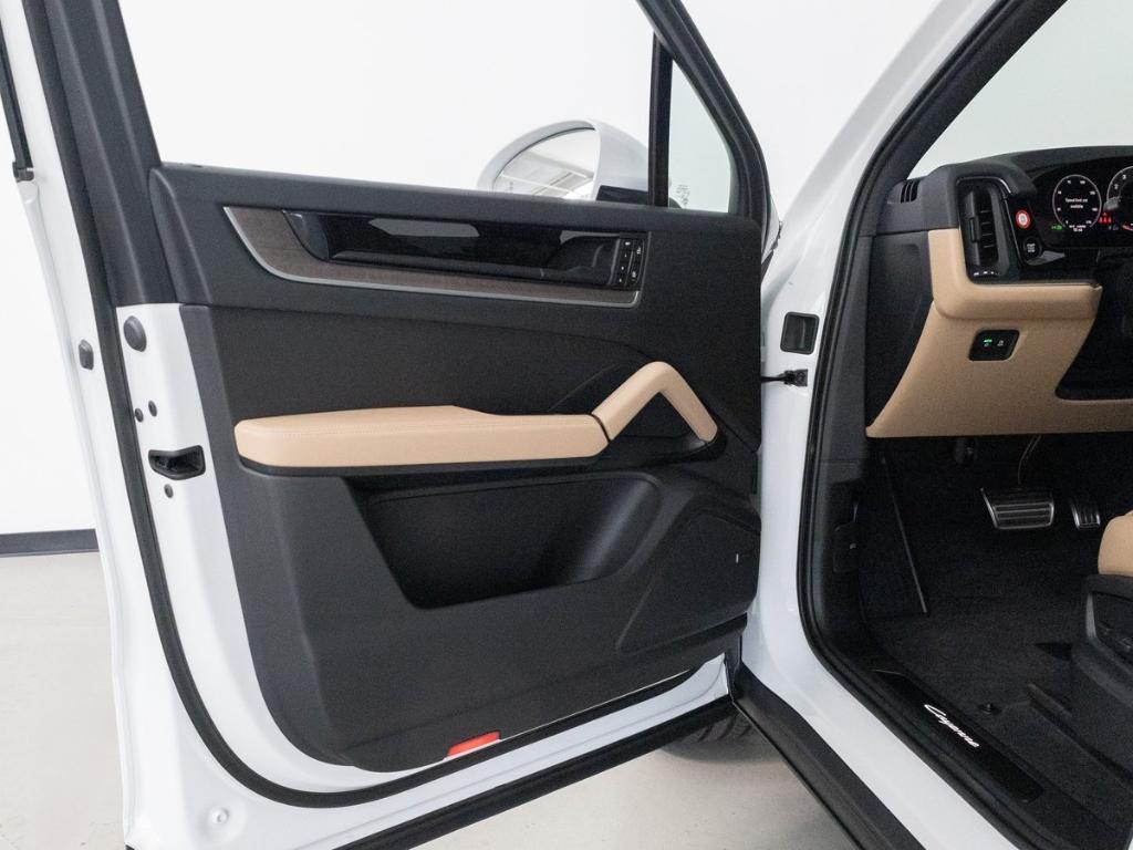new 2026 Porsche Cayenne car, priced at $112,750