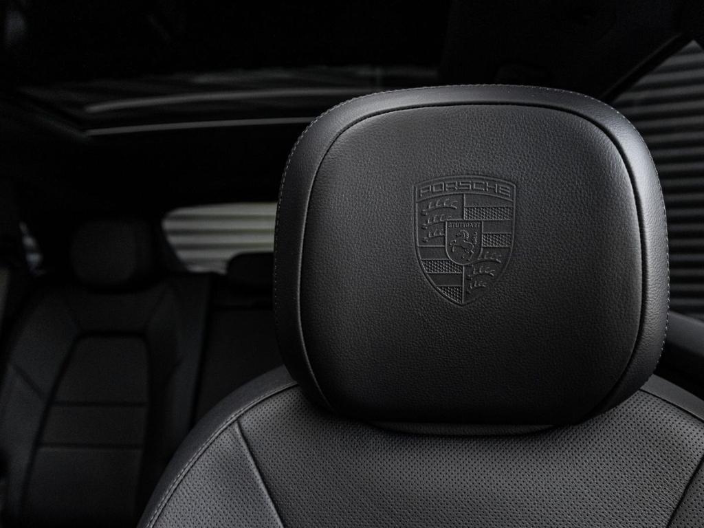 used 2025 Porsche Cayenne car, priced at $89,990