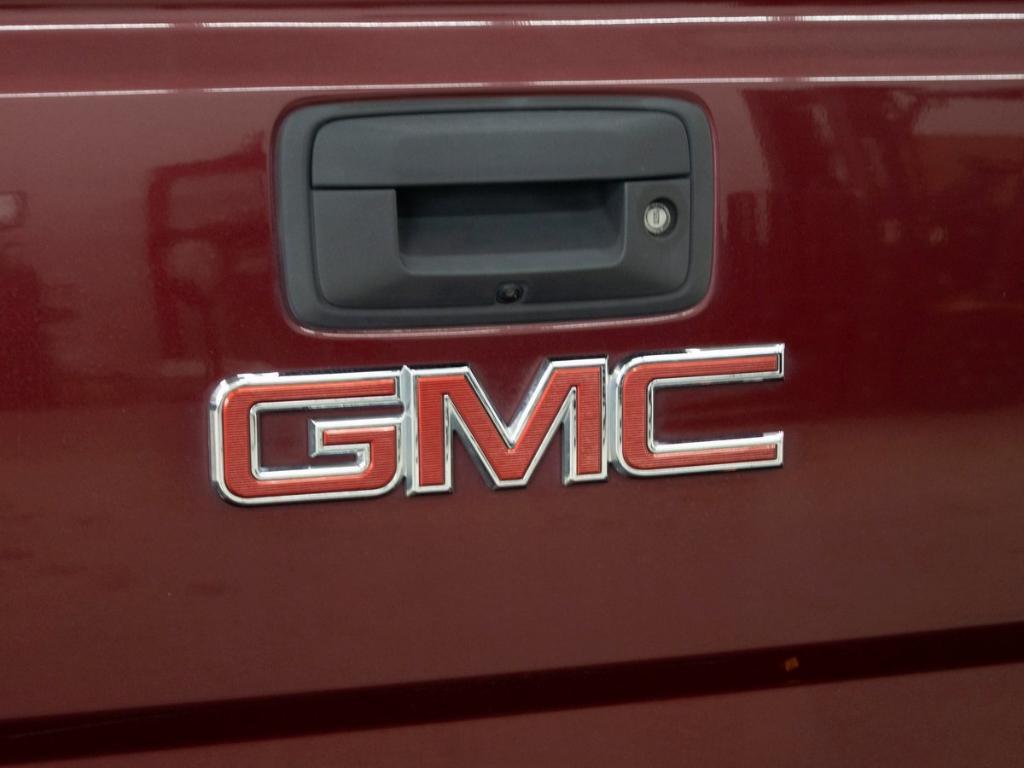used 2015 GMC Sierra 1500 car, priced at $20,990