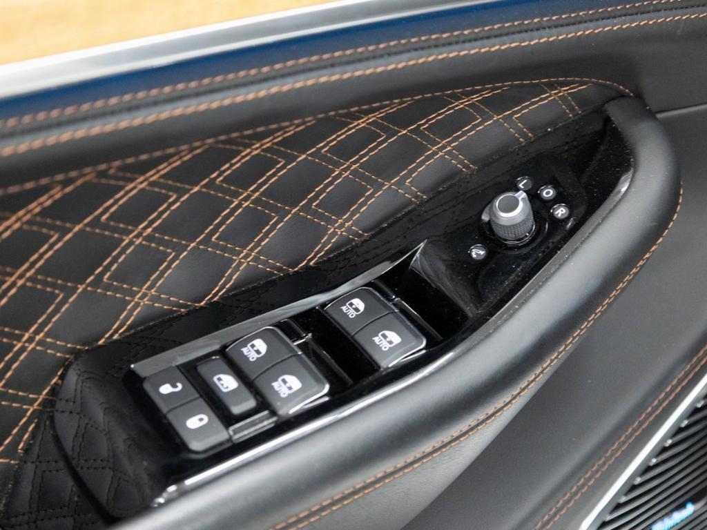 used 2021 Jeep Grand Cherokee L car, priced at $34,990