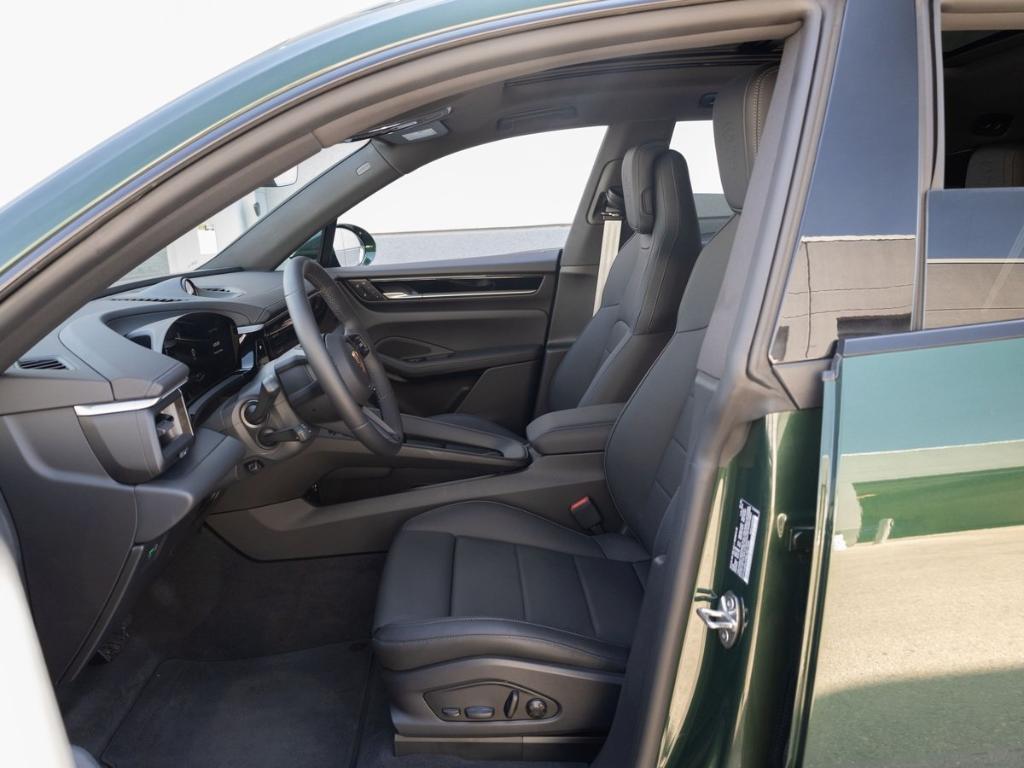 new 2025 Porsche Macan car, priced at $102,185