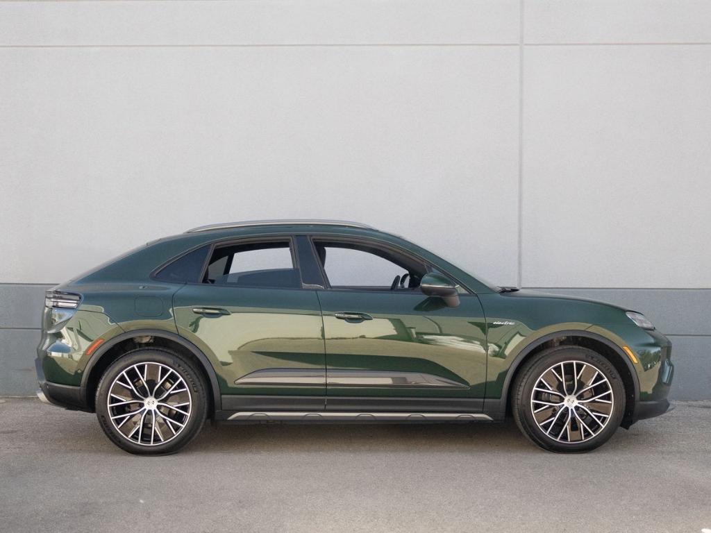 new 2025 Porsche Macan car, priced at $102,185