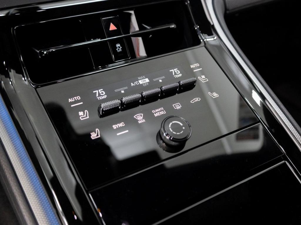 new 2026 Porsche Panamera car, priced at $139,470