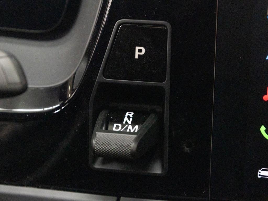 new 2026 Porsche Panamera car, priced at $139,470