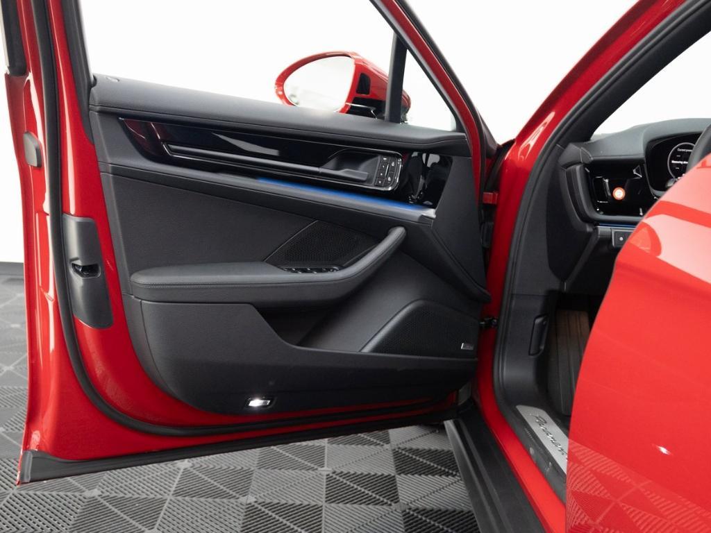 new 2026 Porsche Panamera car, priced at $139,470