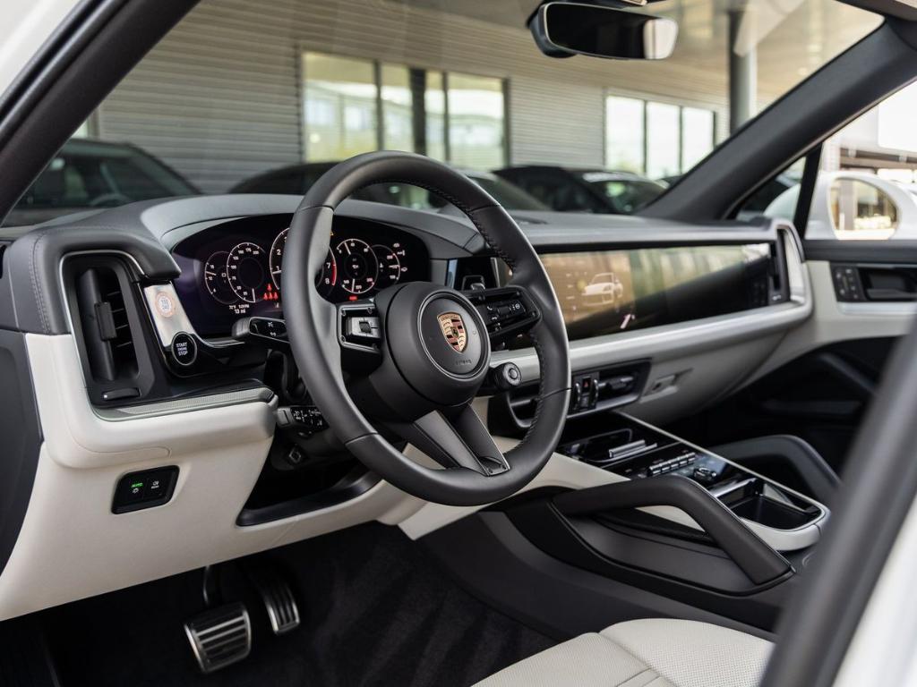 new 2026 Porsche Cayenne car