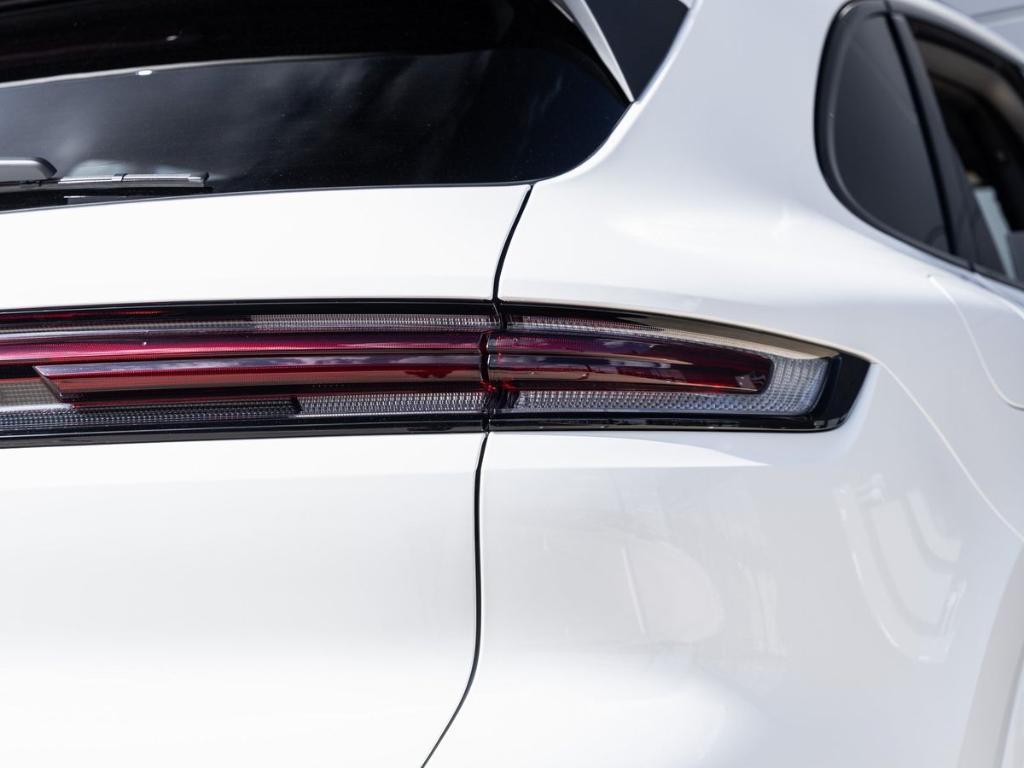 new 2026 Porsche Cayenne car