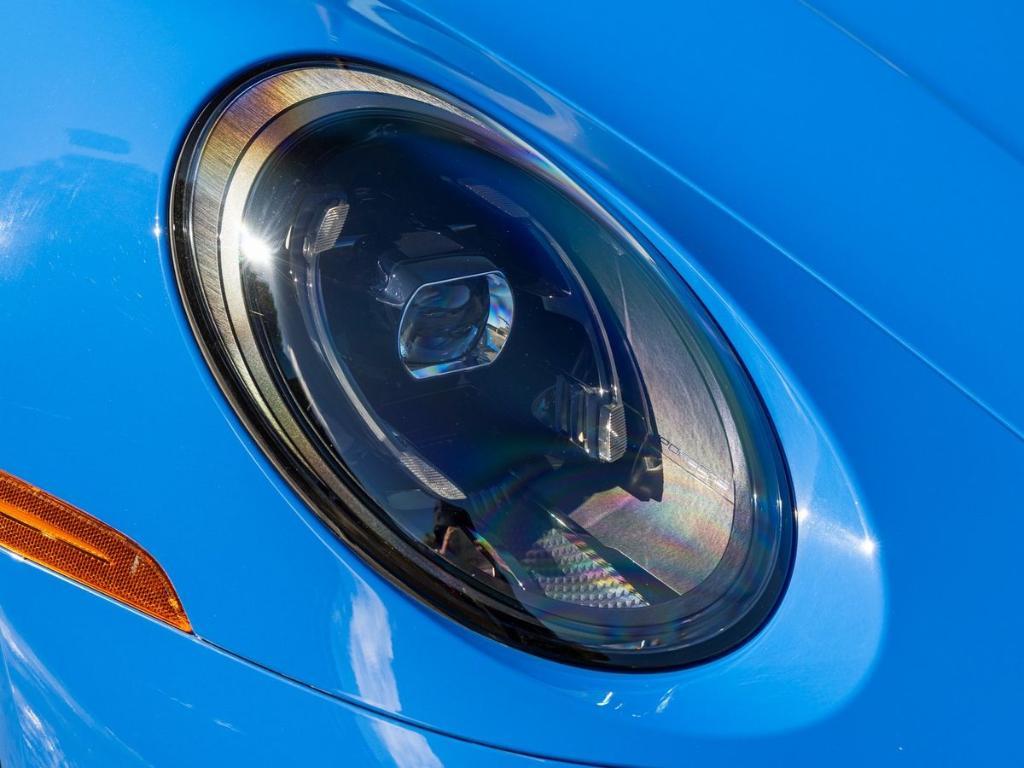 used 2025 Porsche 911 car
