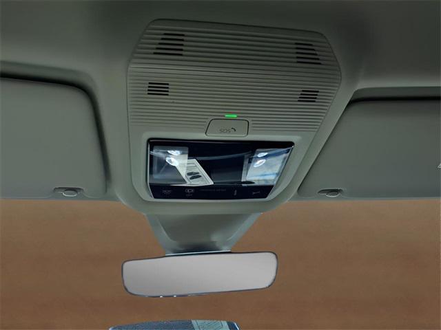 new 2026 Volkswagen Atlas car, priced at $44,076