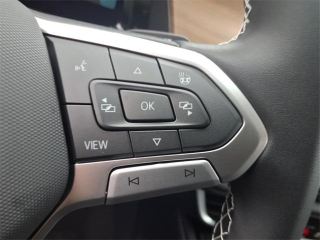 new 2026 Volkswagen Atlas car, priced at $44,288