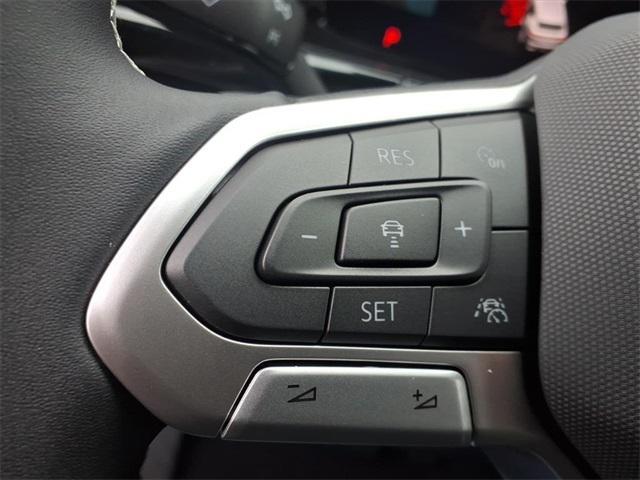 new 2026 Volkswagen Atlas car, priced at $44,288