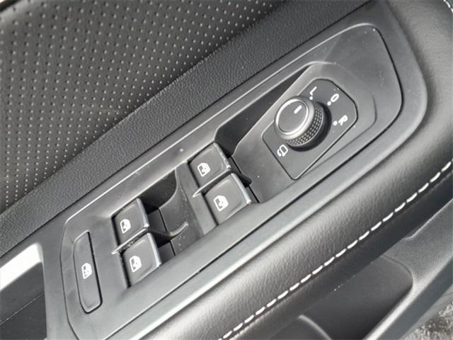 new 2026 Volkswagen Atlas car, priced at $52,181