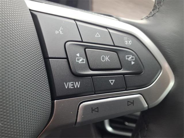 new 2026 Volkswagen Atlas car, priced at $52,181