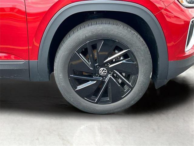 used 2024 Volkswagen Atlas car, priced at $35,900