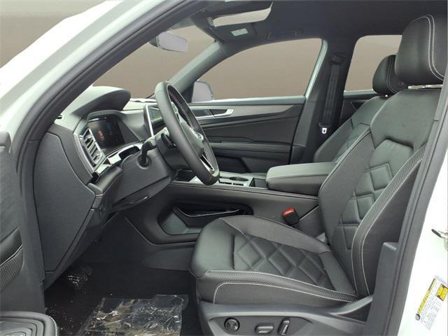 new 2026 Volkswagen Atlas Cross Sport car, priced at $39,160