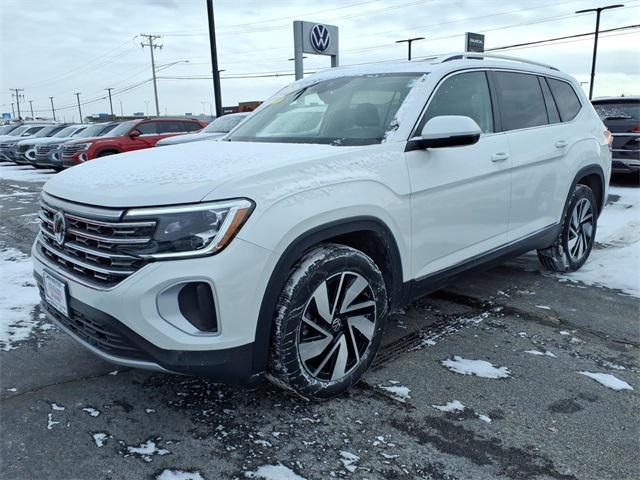 used 2025 Volkswagen Atlas car, priced at $43,000
