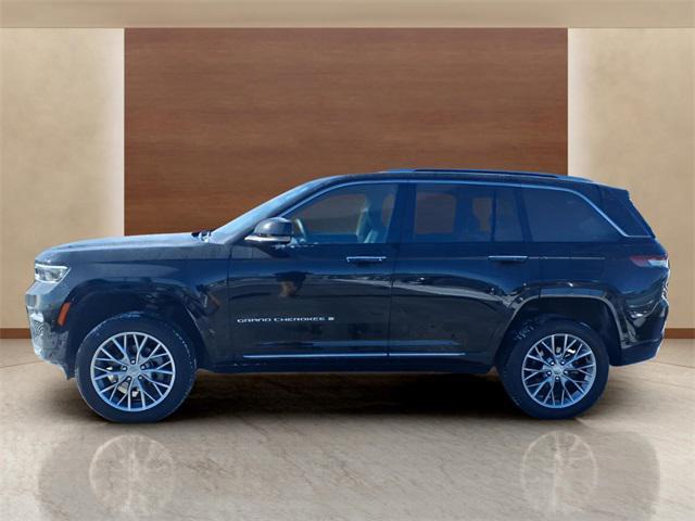used 2024 Jeep Grand Cherokee car, priced at $46,000