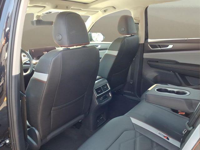 new 2026 Volkswagen Atlas car, priced at $44,577
