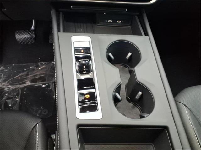 new 2026 Volkswagen Atlas car, priced at $39,200