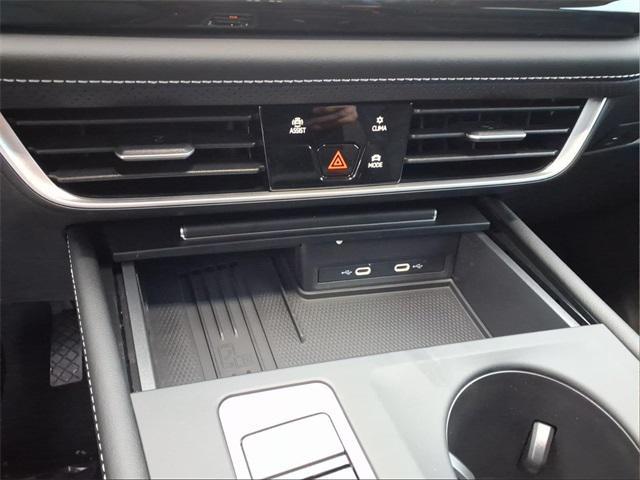 new 2026 Volkswagen Atlas car, priced at $39,200