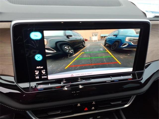 new 2026 Volkswagen Atlas car, priced at $39,200