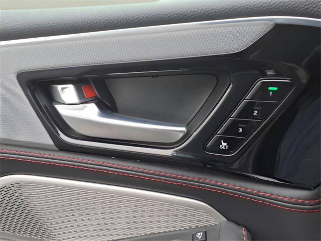 used 2024 Acura MDX car, priced at $42,600