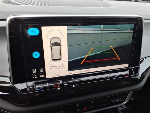 new 2026 Volkswagen Atlas Cross Sport car, priced at $43,894