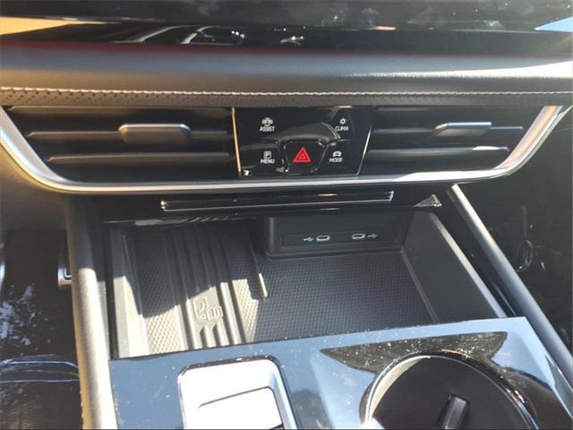 new 2026 Volkswagen Atlas car, priced at $52,216