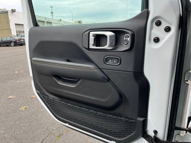 used 2025 Jeep Wrangler car, priced at $34,100