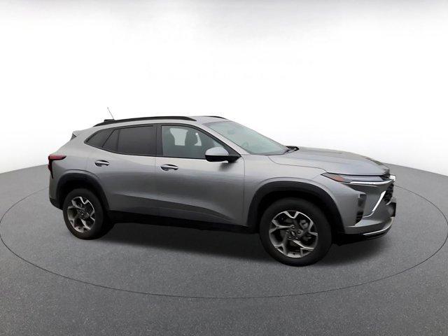 used 2025 Chevrolet Trax car, priced at $20,119