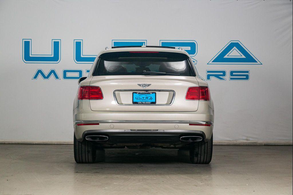 used 2017 Bentley Bentayga car