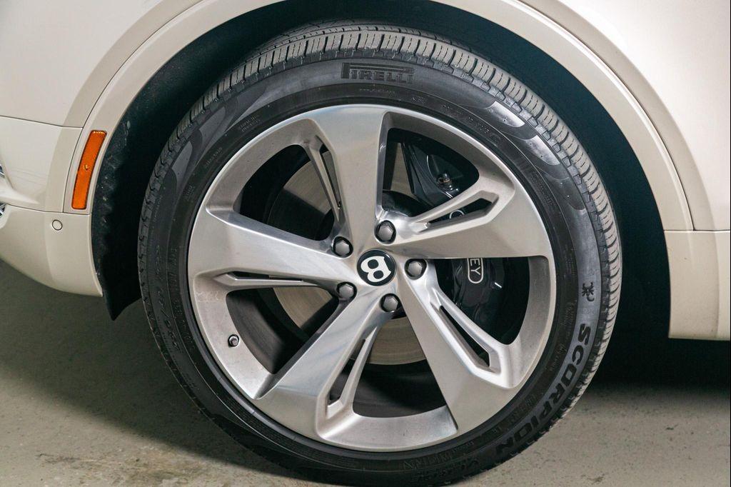 used 2017 Bentley Bentayga car