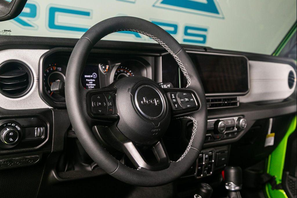 used 2025 Jeep Gladiator car, priced at $35,995