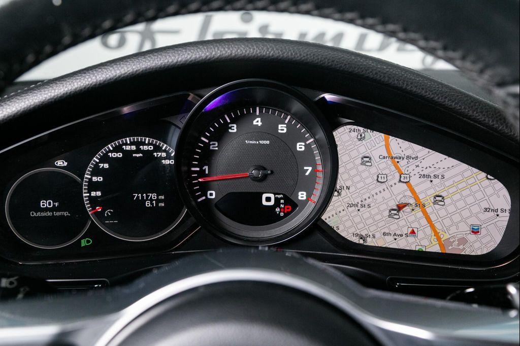used 2018 Porsche Panamera car