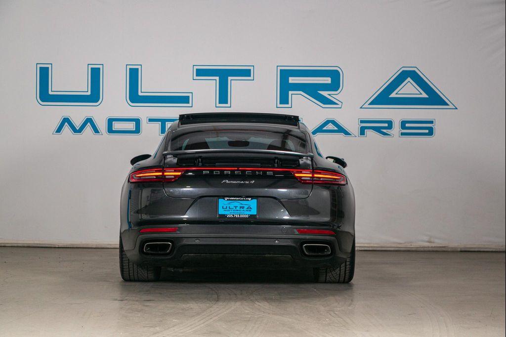 used 2018 Porsche Panamera car