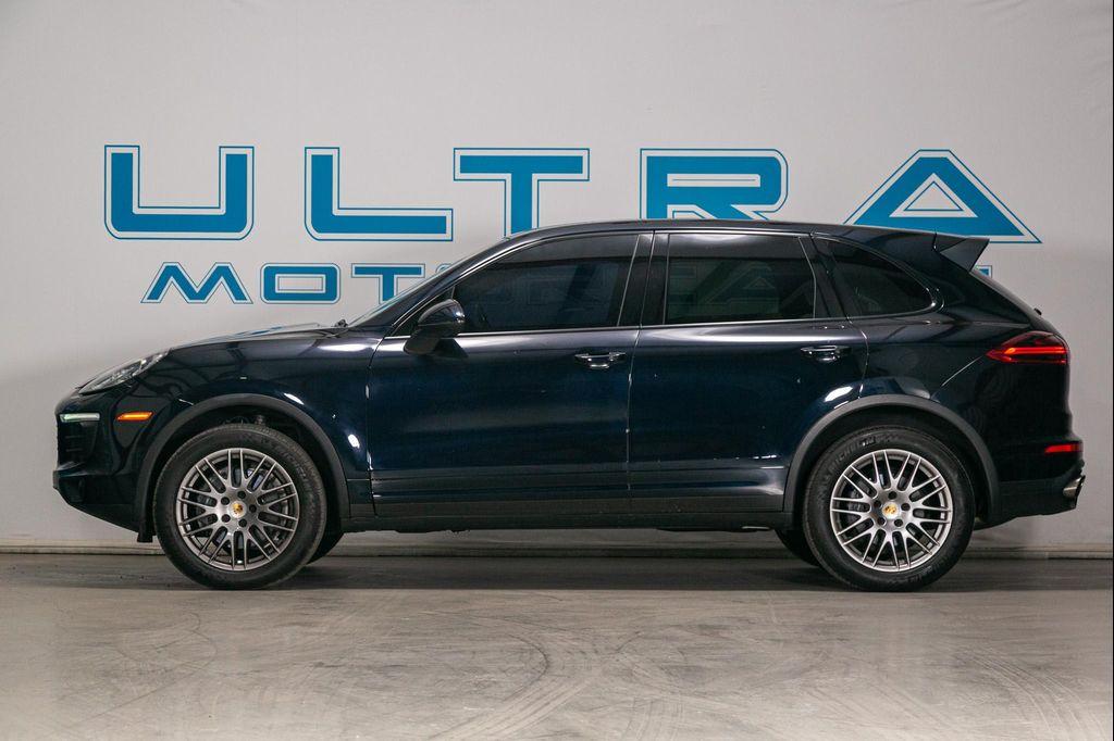 used 2017 Porsche Cayenne car