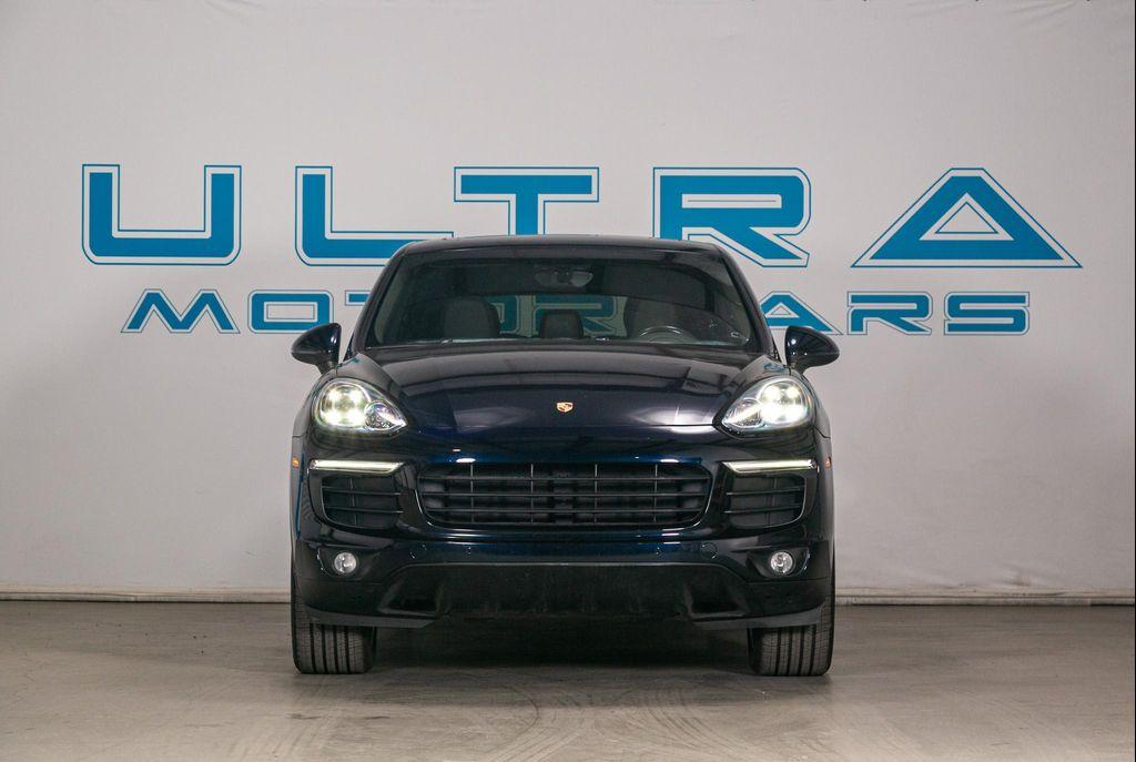 used 2017 Porsche Cayenne car
