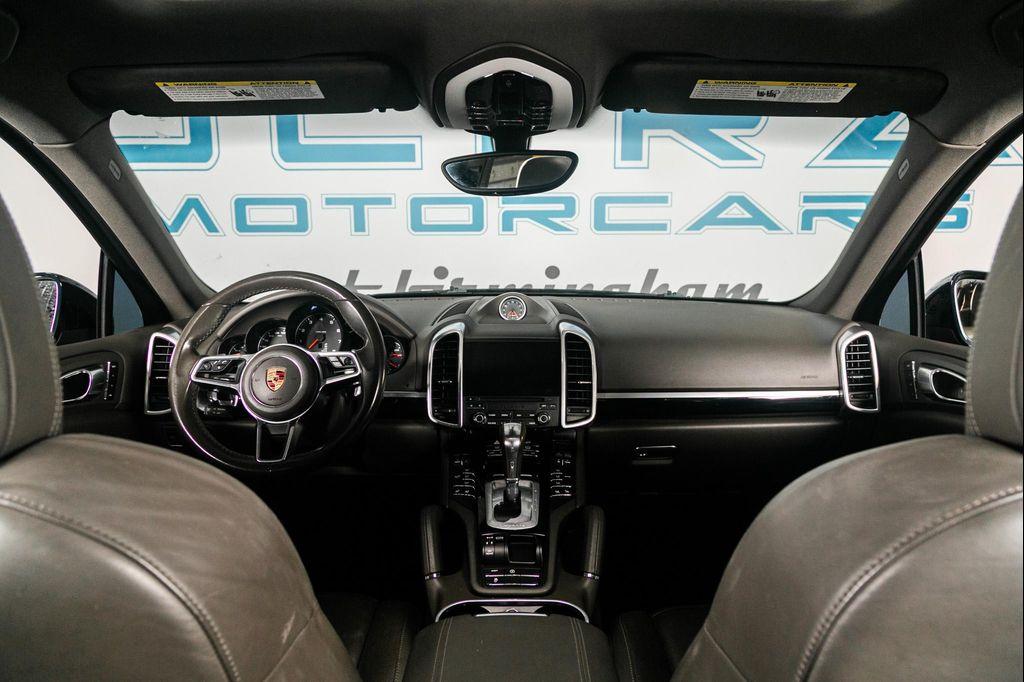 used 2017 Porsche Cayenne car