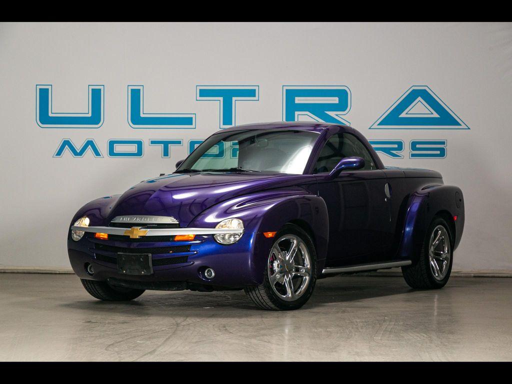 used 2004 Chevrolet SSR car, priced at $21,995