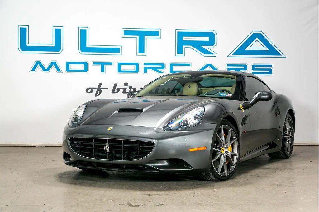 used 2011 Ferrari California car