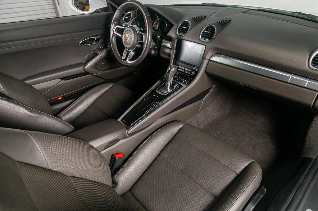 used 2018 Porsche 718 Cayman car